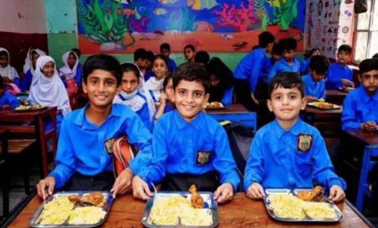 سکولوں میں مفت کھانے کی فراہمی، آغاز5 اگست سے ہو گا