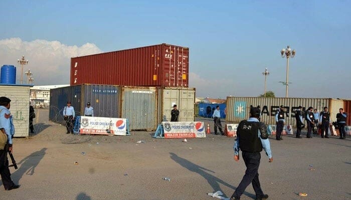 پی ٹی آئی کا جلسے کےباعث اسلام آباد کے داخلی و خارجی راستے بند