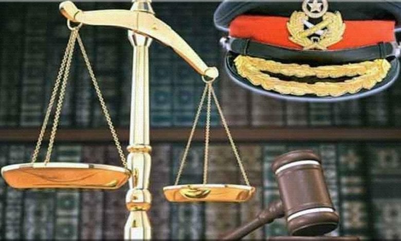 سپریم کورٹ : فوجی عدالتوں کو سویلین مقدمات کا فیصلہ کرنے کی اجازت کی حکومتی استدعا مسترد